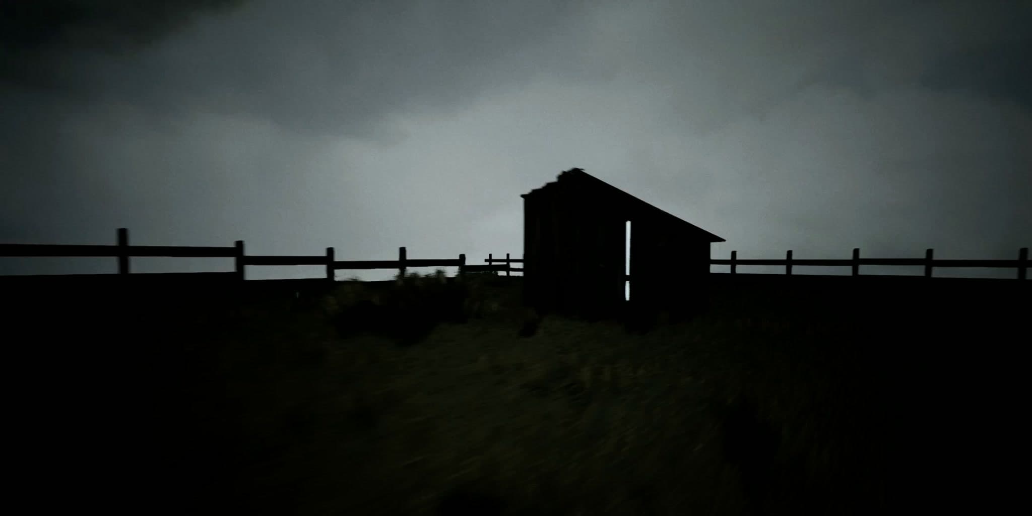 THE FAMILY [HORROR]